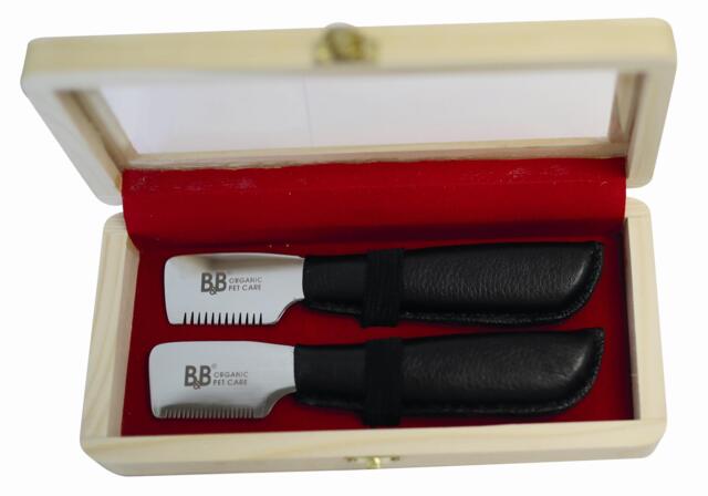B&B handmade trimming knife set