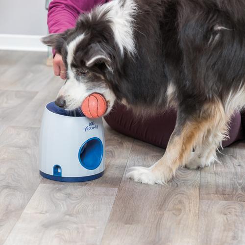Trixie Dog Activity Ball & Treat Strategy Game