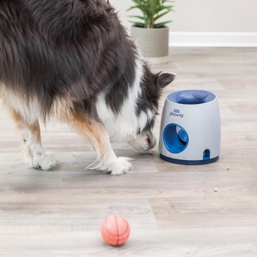 Trixie Dog Activity Ball & Treat Strategy Game